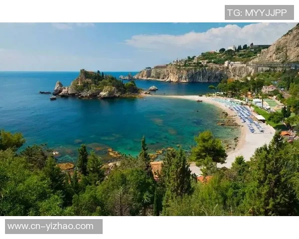 秦皇岛海边足球盛宴尽享阳光与海浪的激情碰撞